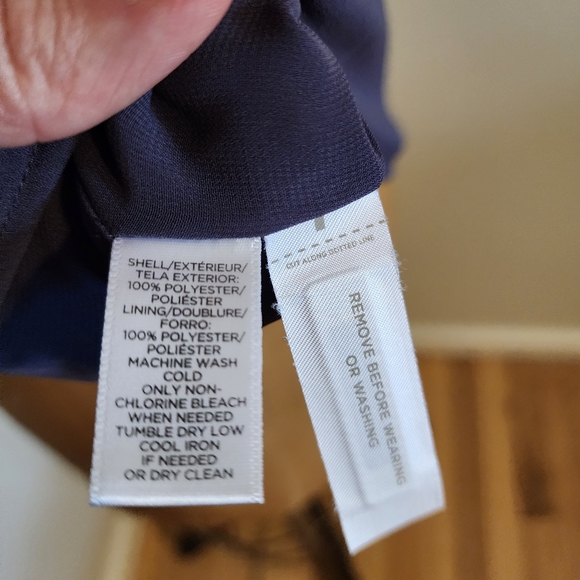 Loft Grayish Purple Top Size Small - Picture 7 of 9